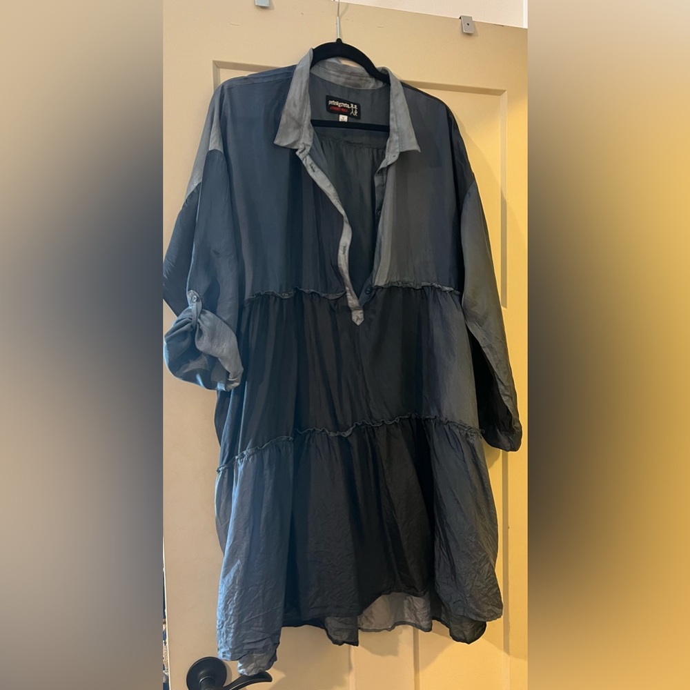 Johnny Was Ombré Silk dress- no slip